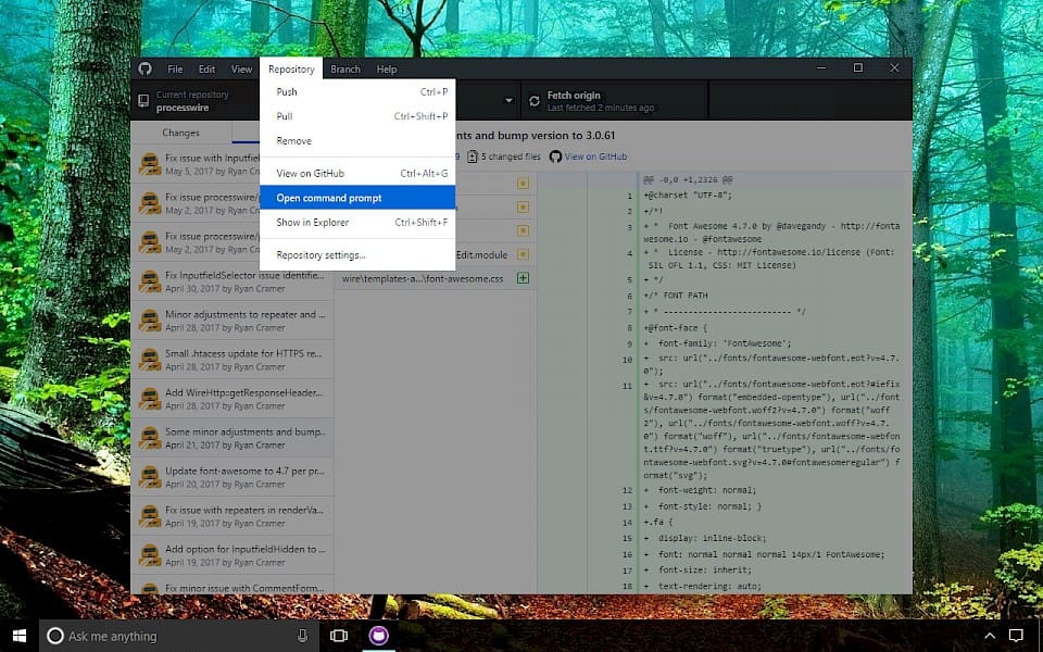 Screenshot of GitHub Desktop software running on Windows 10.