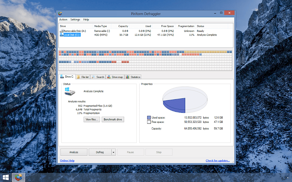 Screenshot of Defraggler software running on Windows 10.