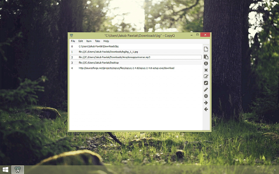 Screenshot of CopyQ software running on Windows 10.