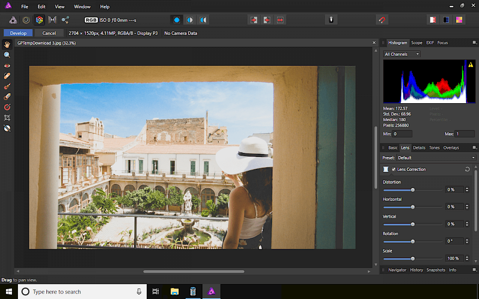 Editing photo using Affinity Photo software on Windows 10