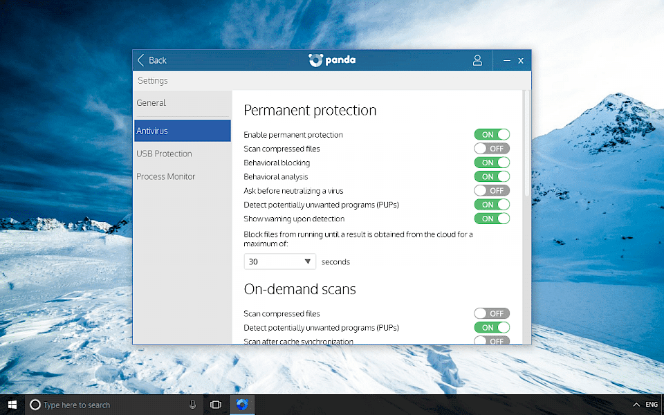 Screenshot of Panda Free Antivirus software running on Windows 10.
