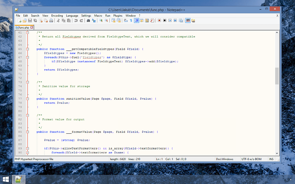 Screenshot of Notepad++ software running on Windows 10.