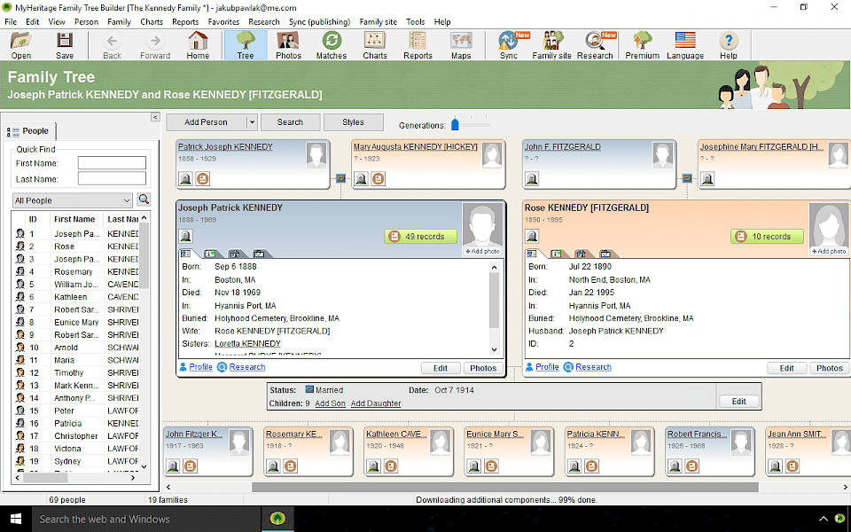 Screenshot of Family Tree Builder software running on Windows 10.