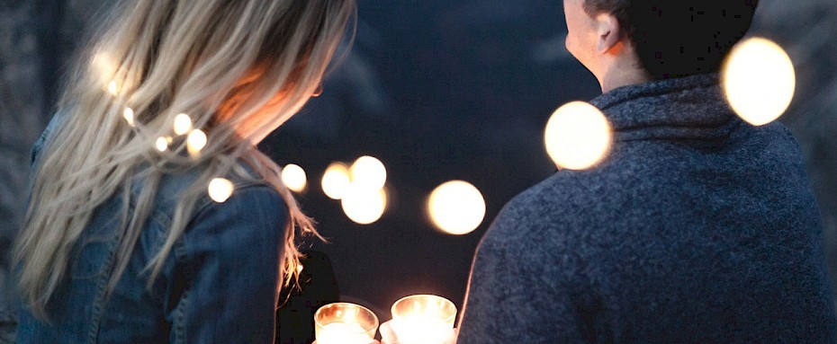Is it possible to find love without dating apps?