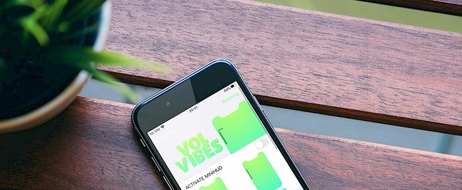 VolVibes tweak controls iOS volume HUD