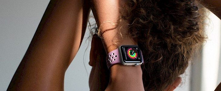 How to enhance the visual features on your Apple Watch