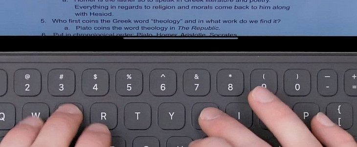 How to assign the emoji picker to the iPad Globe key