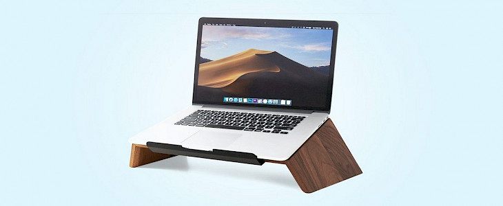 MacBook: 5 gadgets for Students
